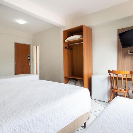 Hotel Dom Rafael Express Santa Maria  Bagian luar foto